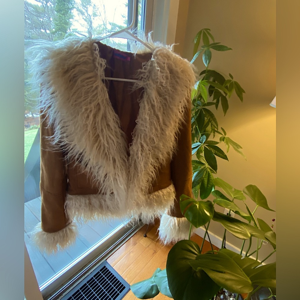 NWOT shag cropped coat